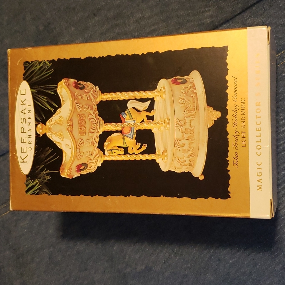 Hallmark 1995 Tobin Fraley Holiday Carousel Magic Holiday Christmas Ornament